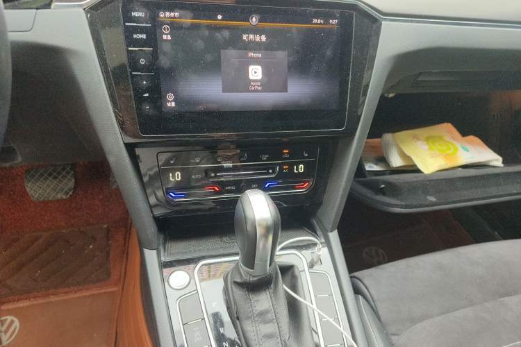 Used Volkswagen Magotan 2020 330TSI DSG Luxury Edition Audio And AC Panel