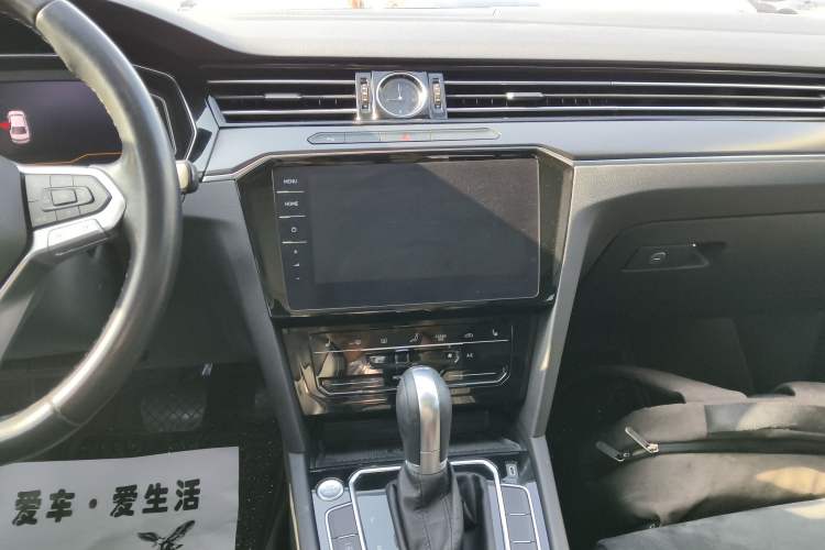 Used Volkswagen Magotan 2020 330TSI DSG Luxury Edition Audio And AC Panel