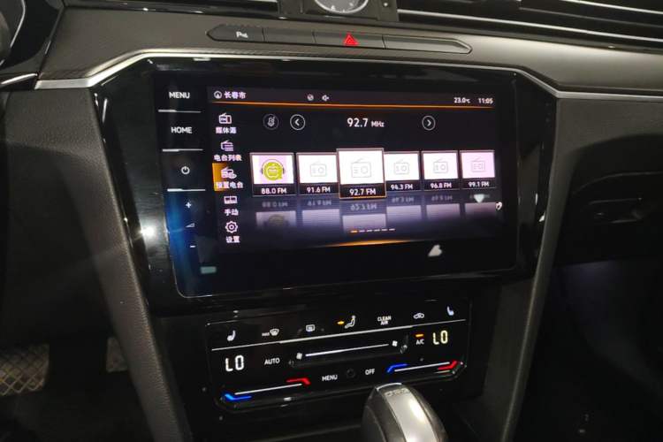 Used Volkswagen Magotan 2020 330TSI DSG Luxury Edition Audio And AC Panel