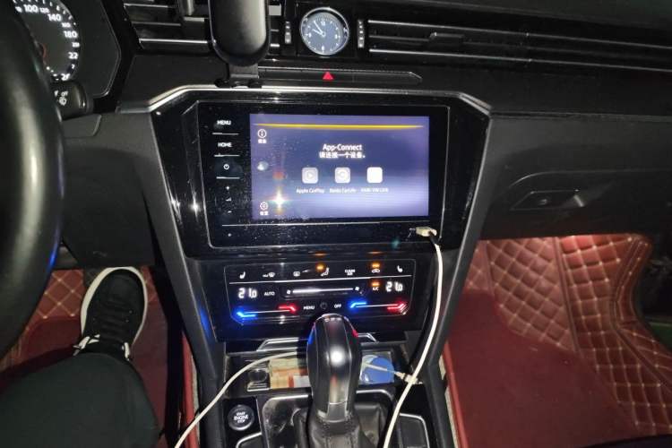 Used Volkswagen Magotan 2020 330TSI DSG Leading Model Audio And AC Panel
