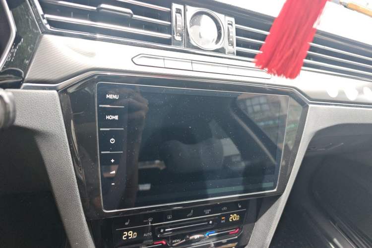 Used Volkswagen Magotan 2020 380TSI DSG Luxury Version Audio And AC Panel