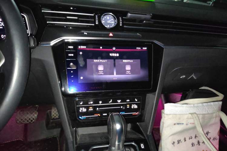 Used Volkswagen Magotan 2020 330TSI DSG Luxury Edition Audio And AC Panel