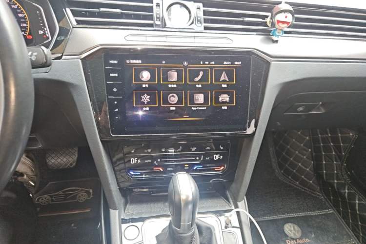 Used Volkswagen Magotan 2020 330TSI DSG Luxury Edition Audio And AC Panel