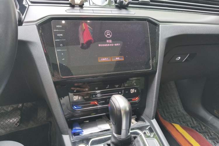 Used Volkswagen Magotan 2020 330TSI DSG Luxury Edition Audio And AC Panel
