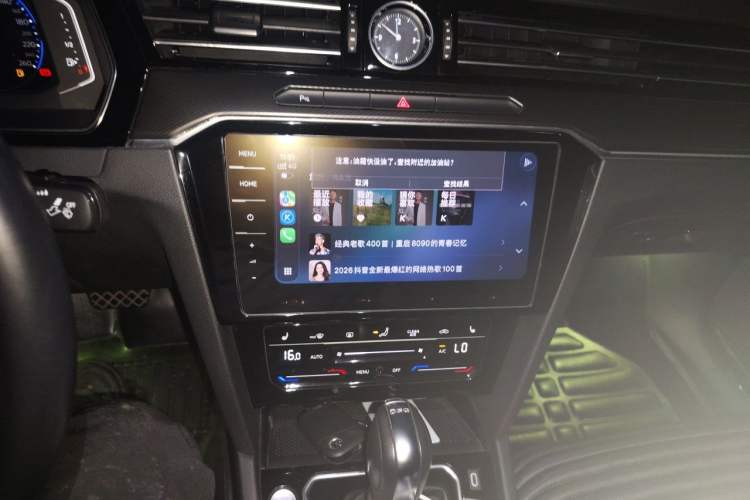 Used Volkswagen Magotan 2020 330TSI DSG Luxury Edition Audio And AC Panel