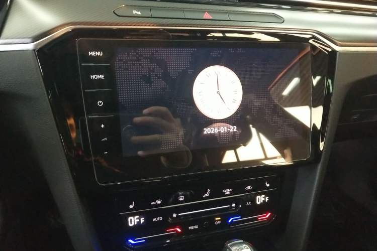 Used Volkswagen Magotan 2020 330TSI DSG Luxury Edition Audio And AC Panel