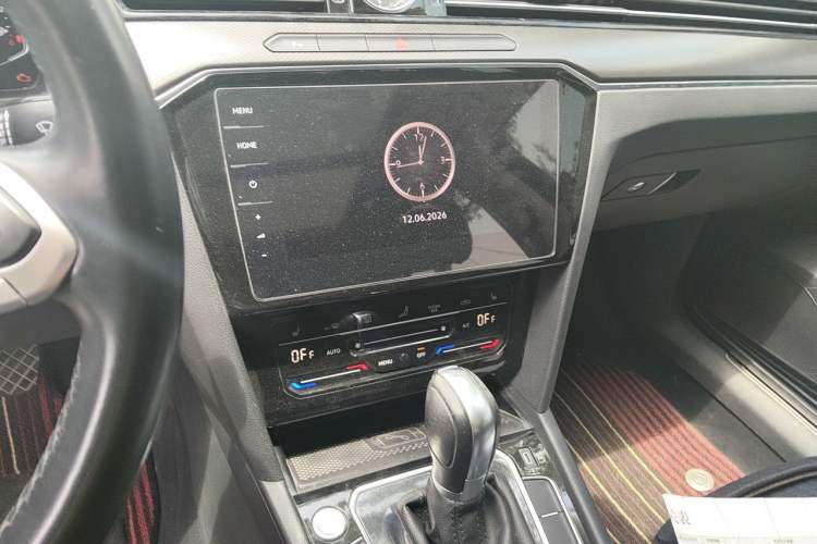 Used Volkswagen Magotan 2020 330TSI DSG Luxury Edition Audio And AC Panel
