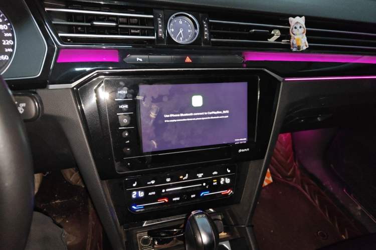 Used Volkswagen Magotan 2020 330TSI DSG Leading Model Audio And AC Panel