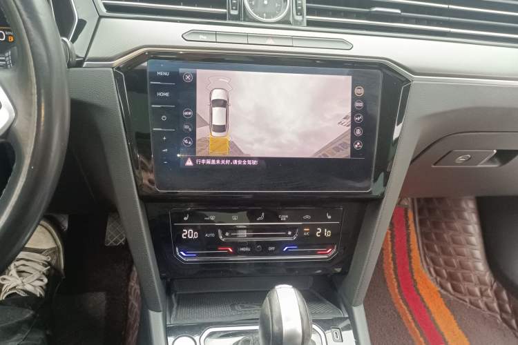 Used Volkswagen Magotan 2020 330TSI DSG Luxury Edition Audio And AC Panel