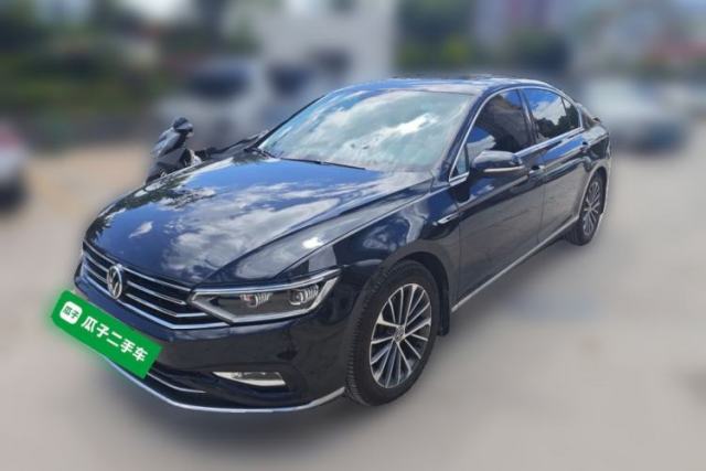 Ojetý Volkswagen Magotan 2020 330TSI DSG Luxury Edition