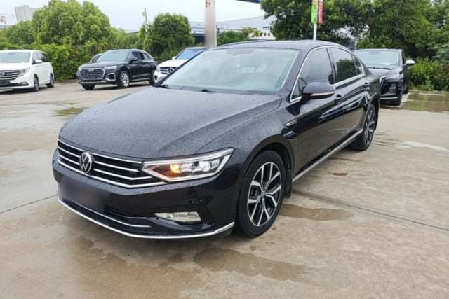 Ojetý Volkswagen Magotan 2020 330TSI DSG Luxury Edition