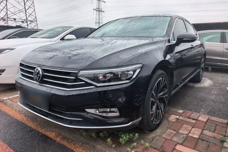 Used Volkswagen Magotan 2020 330TSI DSG Luxury Edition Guazi used car, China used car export, Used car for sale, Used cars, Cheapest cars for sale
