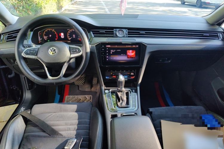 Used Volkswagen Magotan 2020 330TSI DSG Luxury Edition Center Console