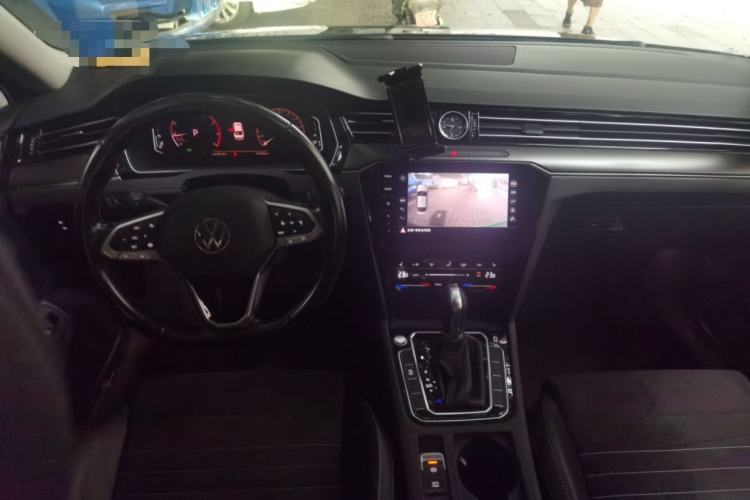 Used Volkswagen Magotan 2020 330TSI DSG Luxury Edition Center Console