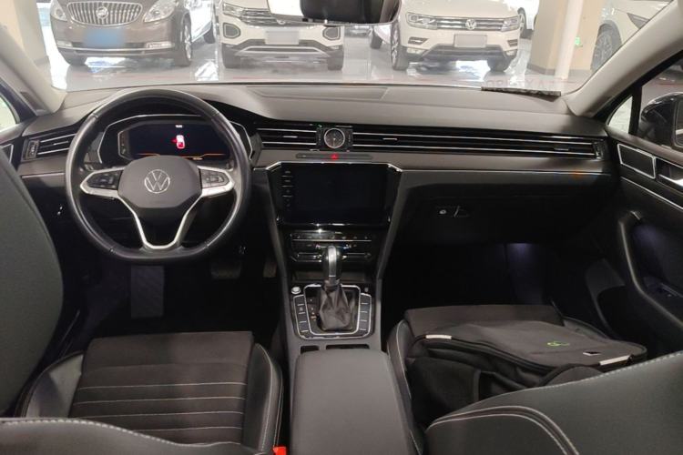 Used Volkswagen Magotan 2020 330TSI DSG Luxury Edition Center Console