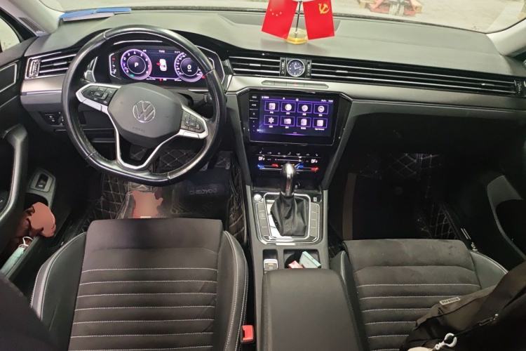 Used Volkswagen Magotan 2020 330TSI DSG Luxury Edition Center Console