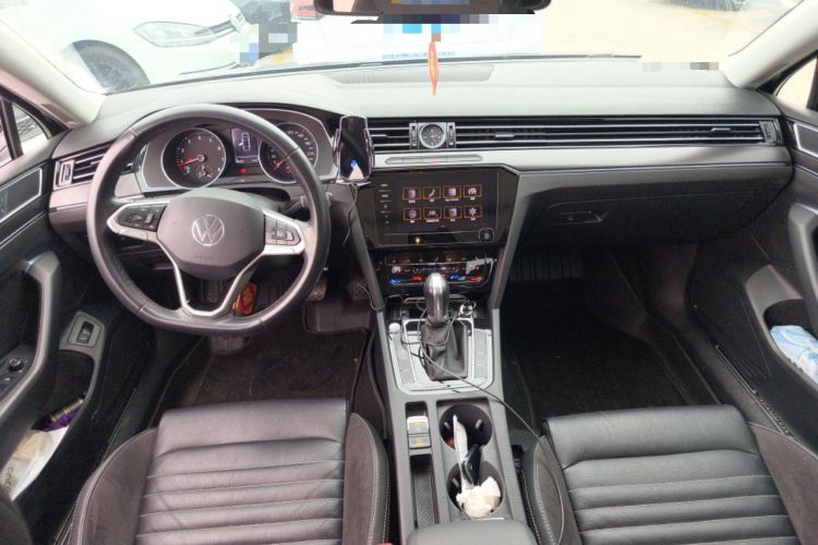 Used Volkswagen Magotan 2020 330TSI DSG Luxury Edition Center Console