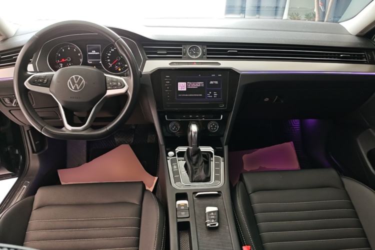Used Volkswagen Magotan 2020 280TSI DSG Comfort Edition Center Console