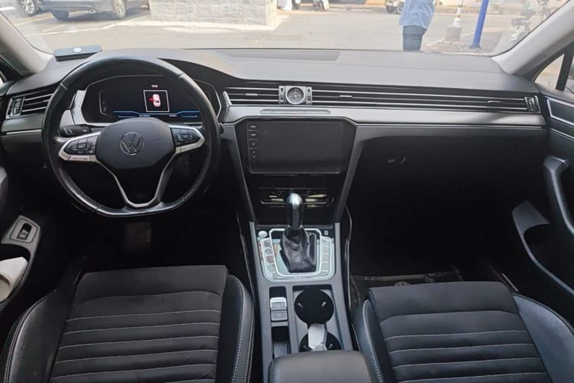 Used Volkswagen Magotan 2020 330TSI DSG Luxury Edition Center Console