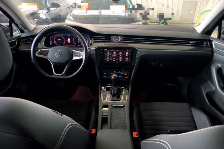Used Volkswagen Magotan 2020 330TSI DSG Luxury Edition Center Console