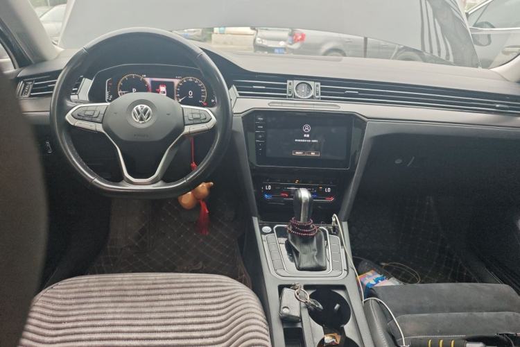 Used Volkswagen Magotan 2020 330TSI DSG Luxury Edition Center Console