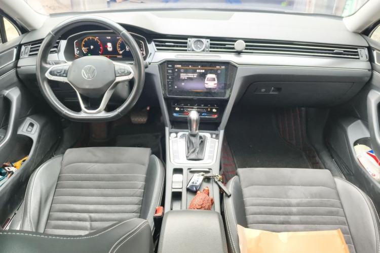 Used Volkswagen Magotan 2020 330TSI DSG Luxury Edition Center Console