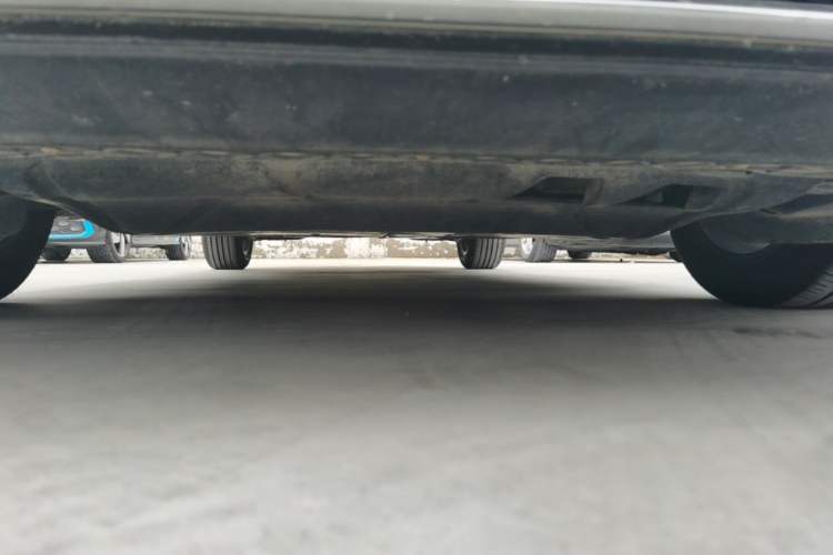 Used Volkswagen Magotan 2020 330TSI DSG Leading Model Chassis Front