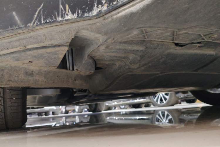 Used Volkswagen Magotan 2020 330TSI DSG Leading Model Chassis Front Right