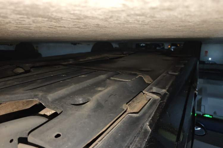 Used Volkswagen Magotan 2020 330TSI DSG Leading Model Chassis Rear Left