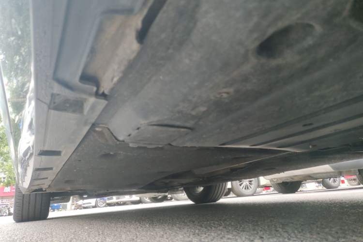 Used Volkswagen Magotan 2020 330TSI DSG Leading Model Chassis Rear Left