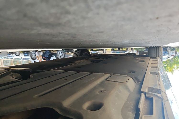 Used Volkswagen Magotan 2020 330TSI DSG Leading Model Chassis Rear Left