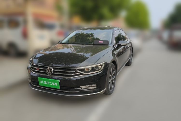 Used Volkswagen Magotan 2020 330TSI DSG Leading Model Guazi used car, China used car export, Used car for sale, Used  cars, Cheapest cars for sale