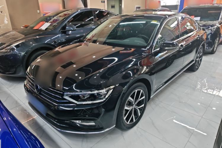 Used Volkswagen Magotan 2020 330TSI DSG Leading Model Guazi used car, China used car export, Used car for sale, Used cars, Cheapest cars for sale