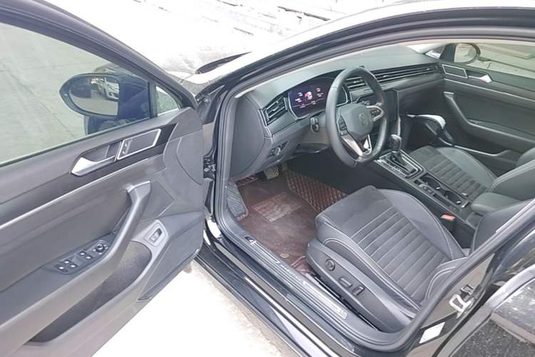 Used Volkswagen Magotan 2020 330TSI DSG Luxury Edition Driver Seat