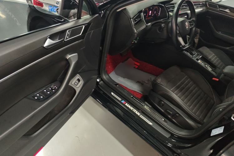 Used Volkswagen Magotan 2020 330TSI DSG Luxury Edition Driver Seat