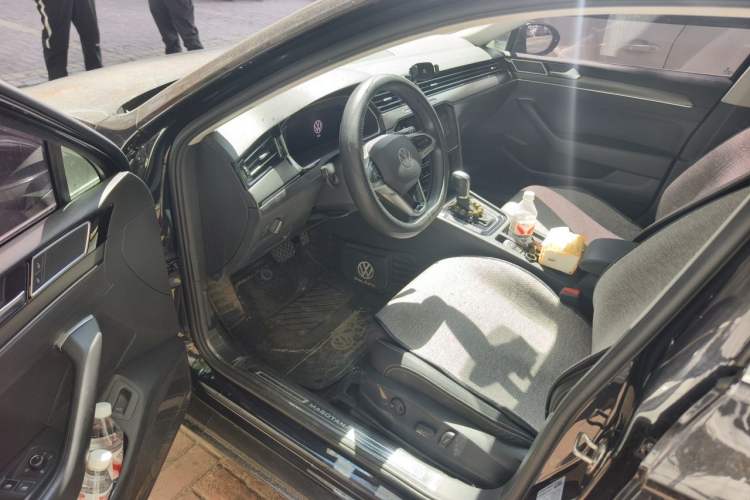 Used Volkswagen Magotan 2020 330TSI DSG Luxury Edition Driver Seat