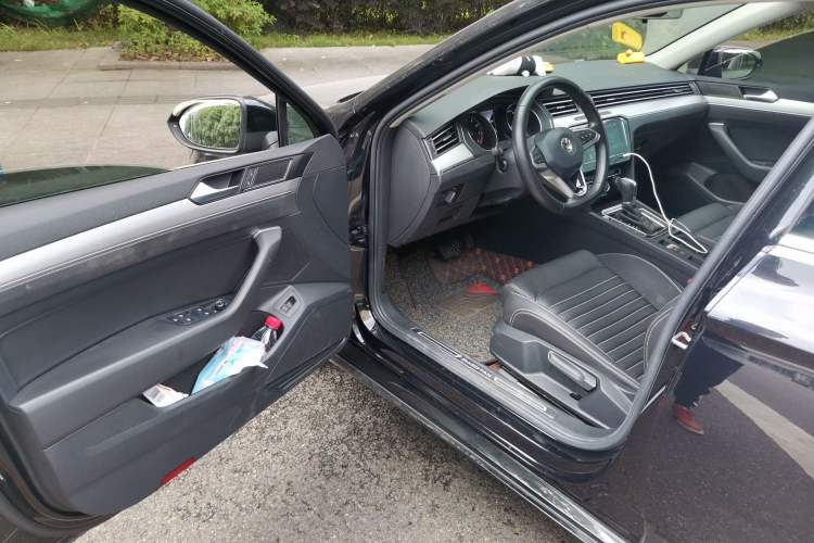 Used Volkswagen Magotan 2020 280TSI DSG Comfort Edition Driver Seat