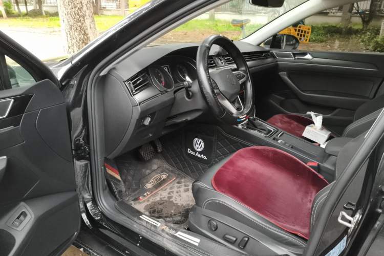 Used Volkswagen Magotan 2020 330TSI DSG Leading Model Driver Seat