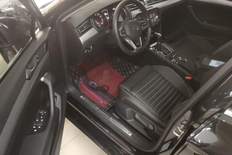 Used Volkswagen Magotan 2020 280TSI DSG Comfort Edition Driver Seat