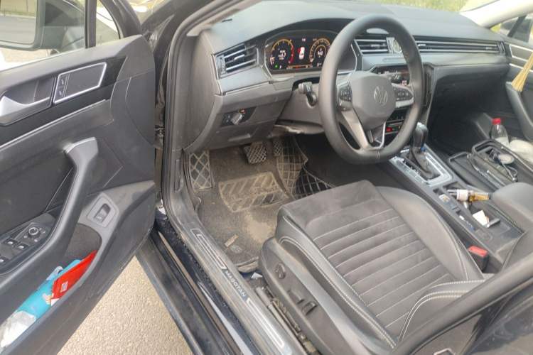 Used Volkswagen Magotan 2020 330TSI DSG Luxury Edition Driver Seat