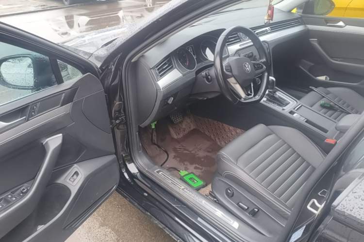 Used Volkswagen Magotan 2020 280TSI DSG Comfort Edition Driver Seat