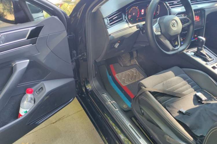 Used Volkswagen Magotan 2020 330TSI DSG Luxury Edition Driver Seat