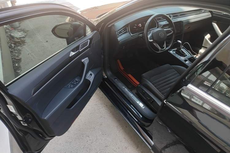 Used Volkswagen Magotan 2020 330TSI DSG Leading Model Driver Seat