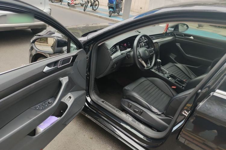 Used Volkswagen Magotan 2020 330TSI DSG Luxury Edition Driver Seat
