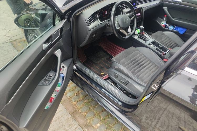 Used Volkswagen Magotan 2020 330TSI DSG Luxury Edition Driver Seat
