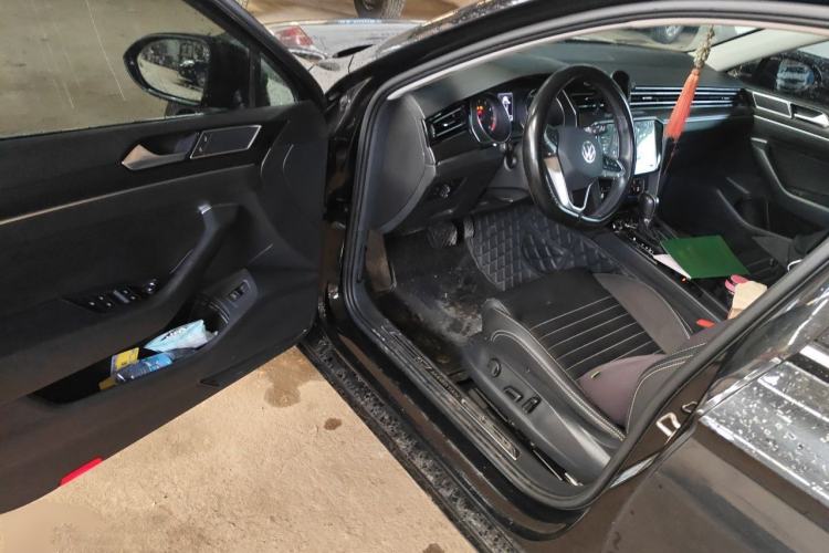 Used Volkswagen Magotan 2020 330TSI DSG Leading Model Driver Seat