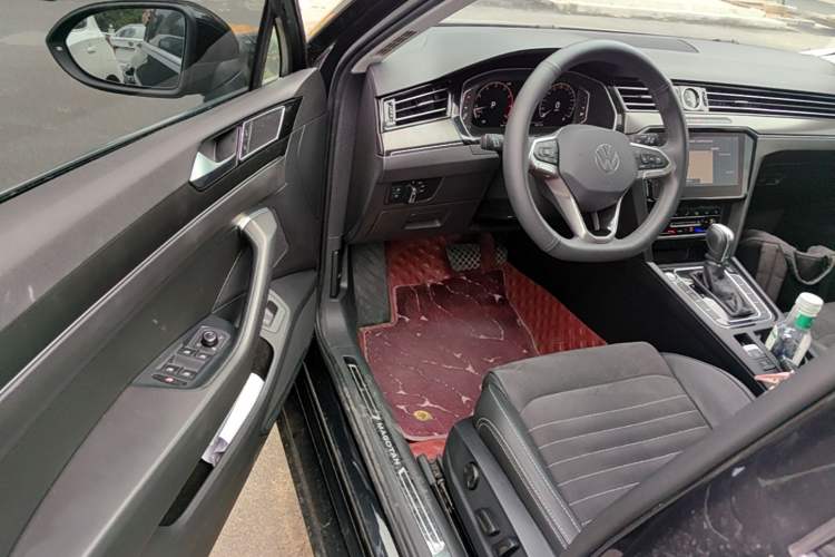 Used Volkswagen Magotan 2020 330TSI DSG Luxury Edition Driver Seat