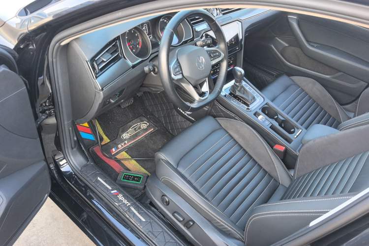 Used Volkswagen Magotan 2020 330TSI DSG Leading Model Driver Seat
