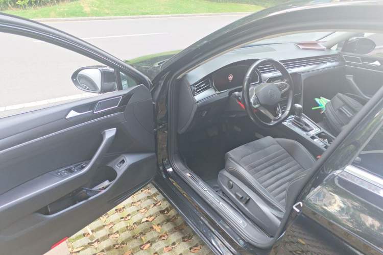 Used Volkswagen Magotan 2020 330TSI DSG Luxury Edition Driver Seat
