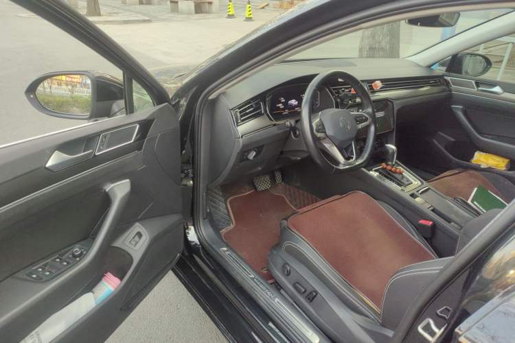 Used Volkswagen Magotan 2020 330TSI DSG Leading Model Driver Seat
